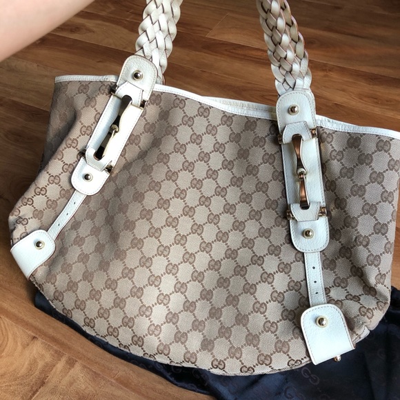 Authentic Gucci Pelham - Picture 11 of 11